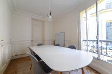 Immeuble commercial de 1648m² en pleine propriété à vendre Paris 17 – Immobilier d'entreprise secteur Étoile